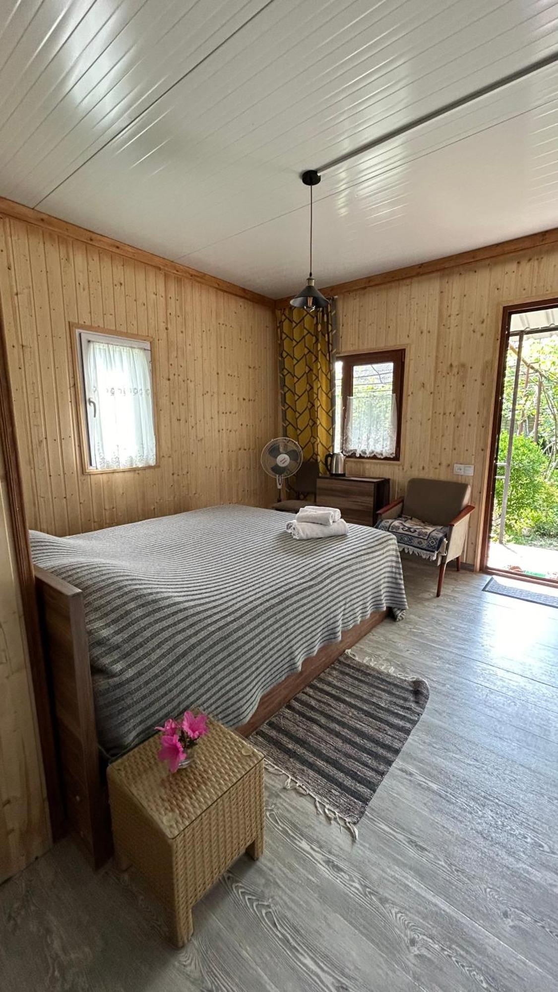 Ludwig Guesthouse Лагодехи Екстериор снимка