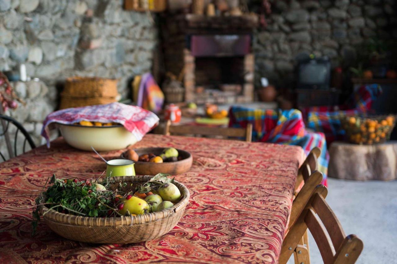 Ludwig Guesthouse Лагодехи Екстериор снимка